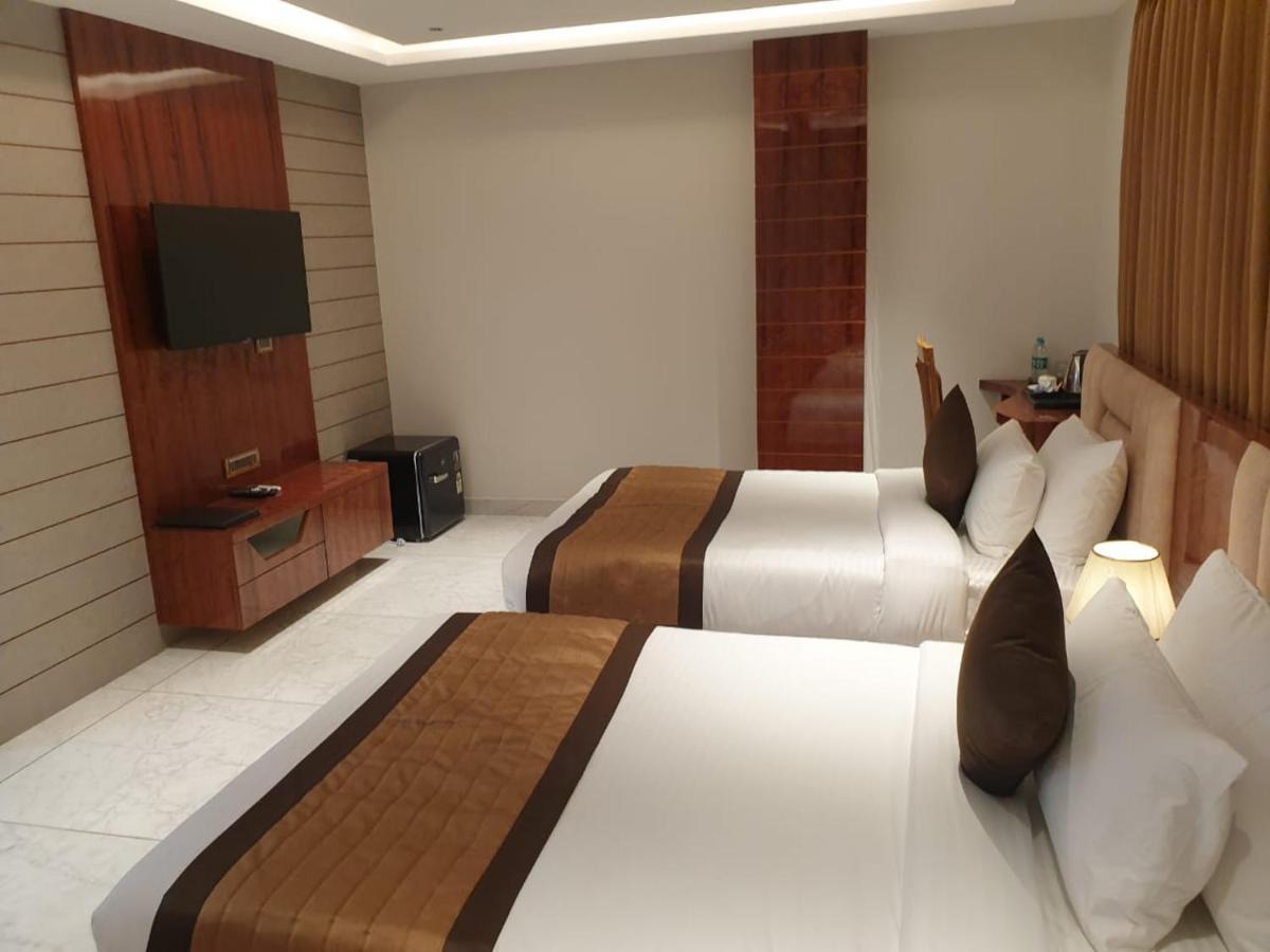 Hotel Suncity Palace Katihār 외부 사진