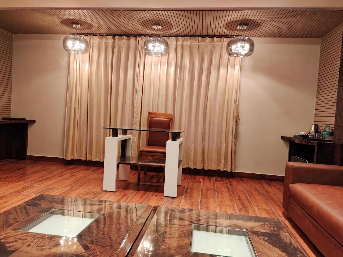 Hotel Suncity Palace Katihār 외부 사진