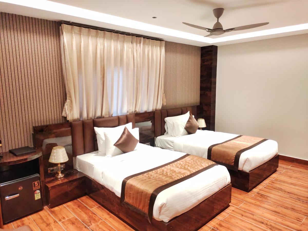 Hotel Suncity Palace Katihār 외부 사진