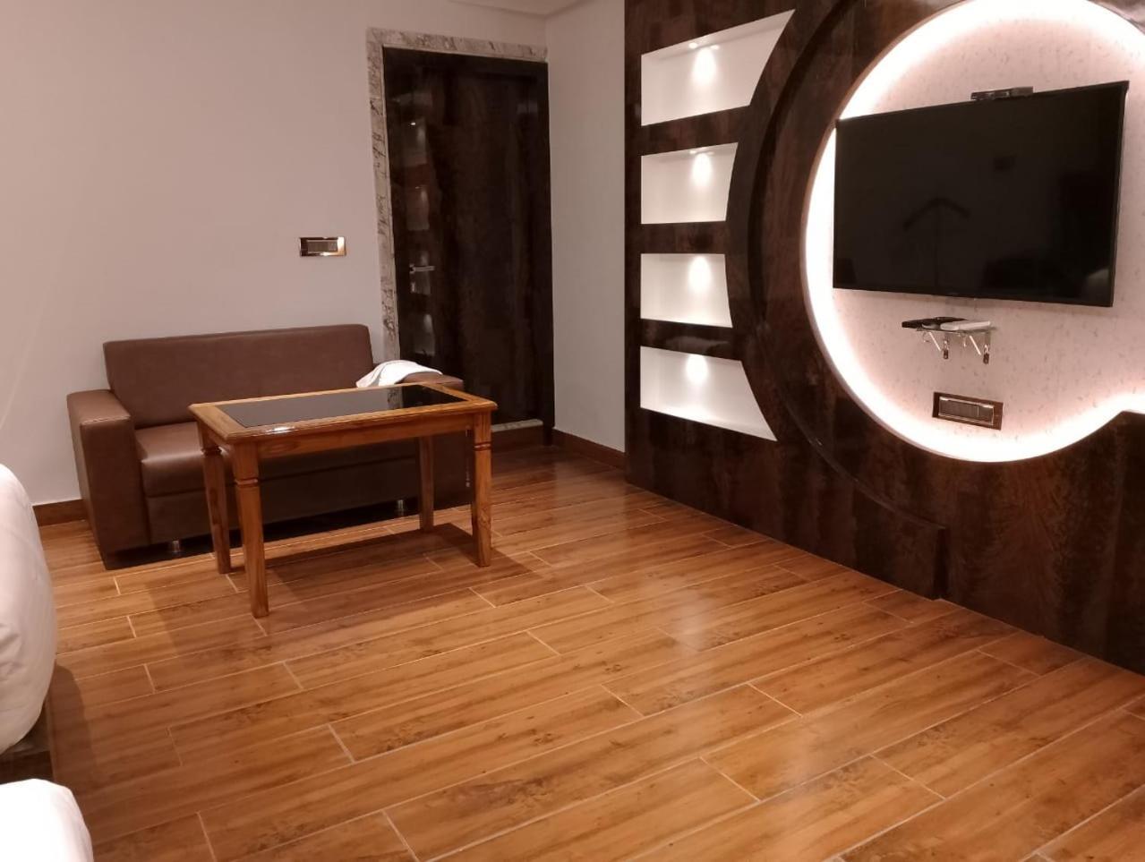 Hotel Suncity Palace Katihār 외부 사진